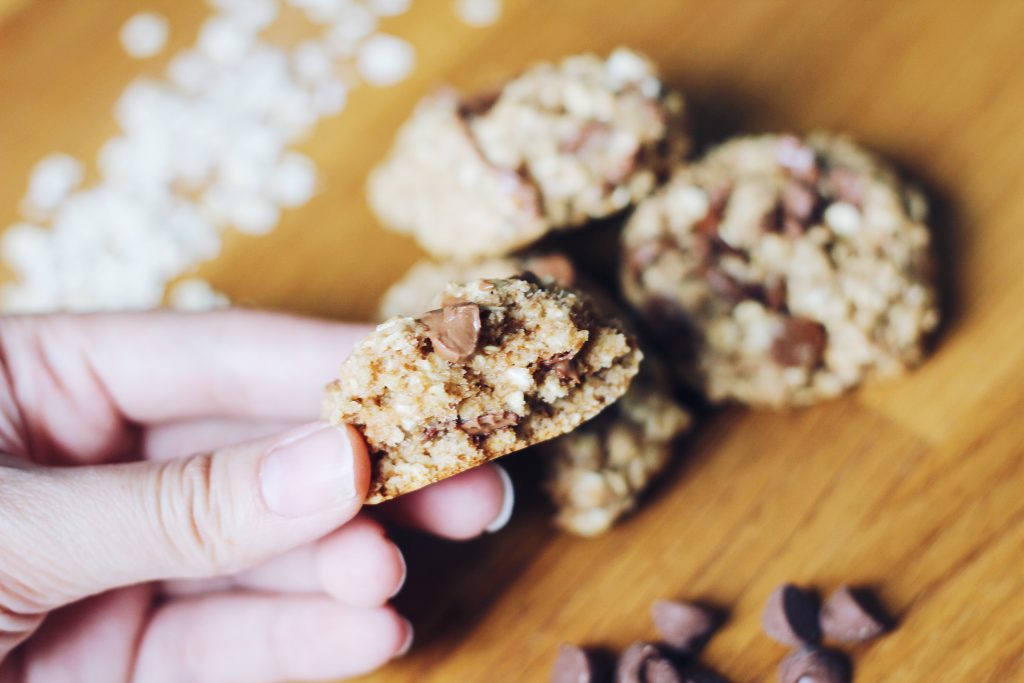 Healthy Chewy Chocolate Chip Oatmeal Cookie