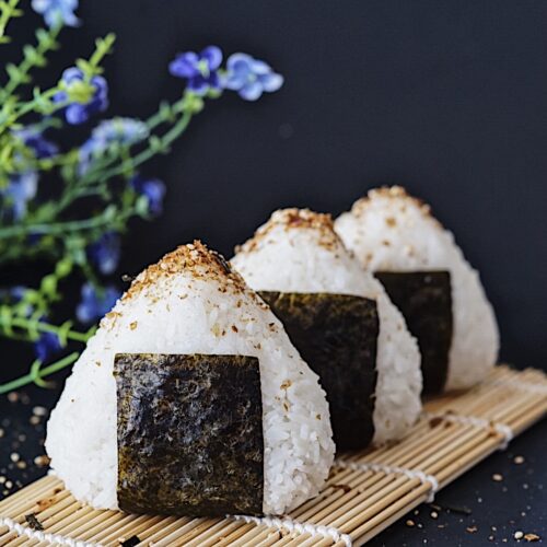 How to Make Tuna Mayo Onigiri (Japanese Rice Balls) - Couple Eats Food