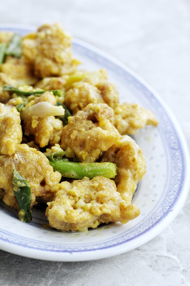 Crispy Chicken with Salted Egg Yolk Sauce Recipe