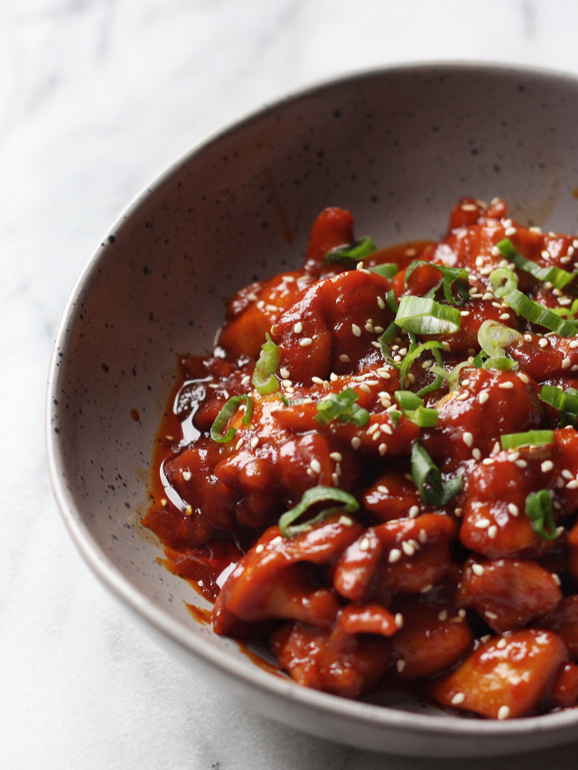 Spicy Gochujang Stir-Fried Chicken