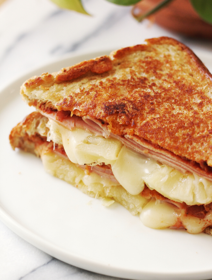 Hawaiian Style Pineapple & Ham Grilled Cheese Recipe